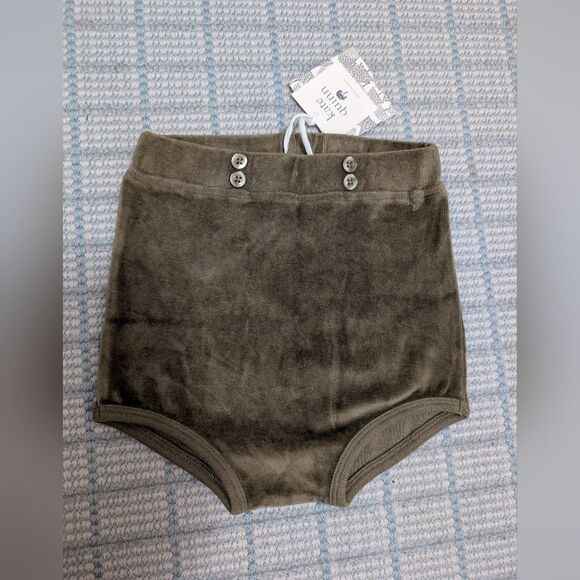 NWT Kate Quinn Velour Velvet Bloomer Shorts Button Green Size 12-18 Months - Picture 1 of 3